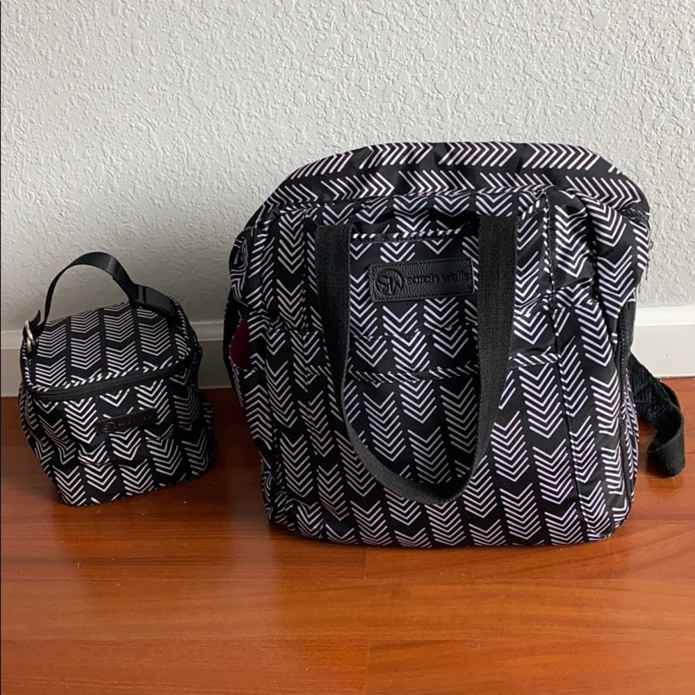 Sarah Wells Kelly Bag and Cold Gold Cooler